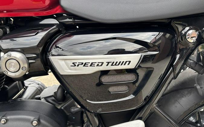 2023 Triumph Speed Twin 1200 Red Hopper