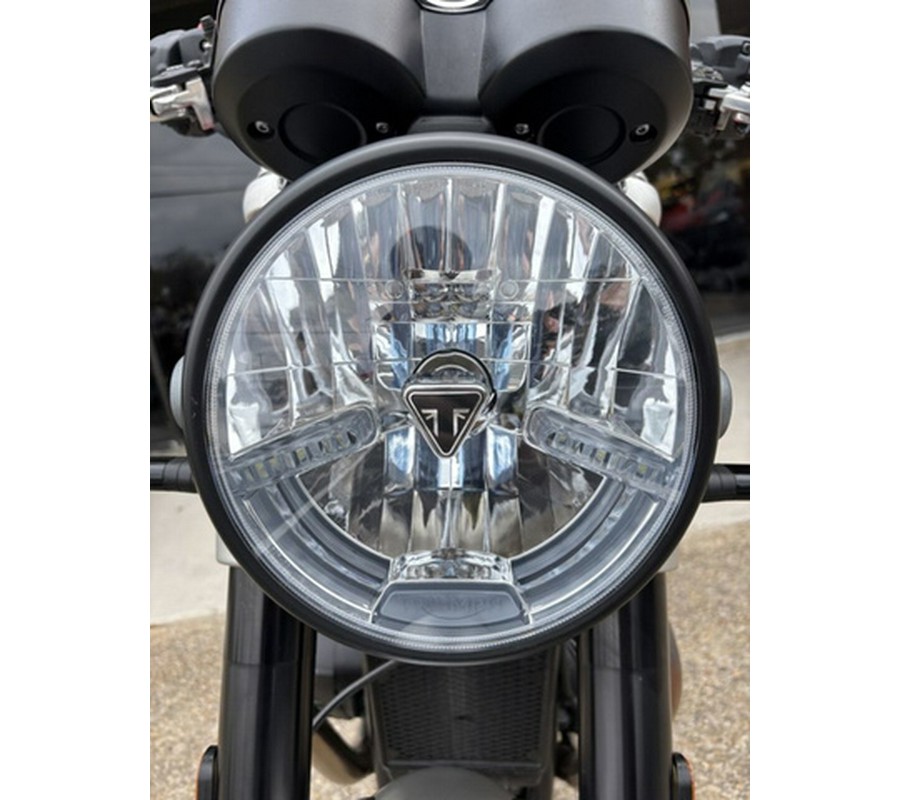 2023 Triumph Speed Twin 1200 Red Hopper