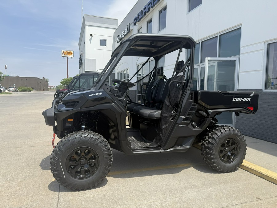 2026 Can-Am Defender XT HD11