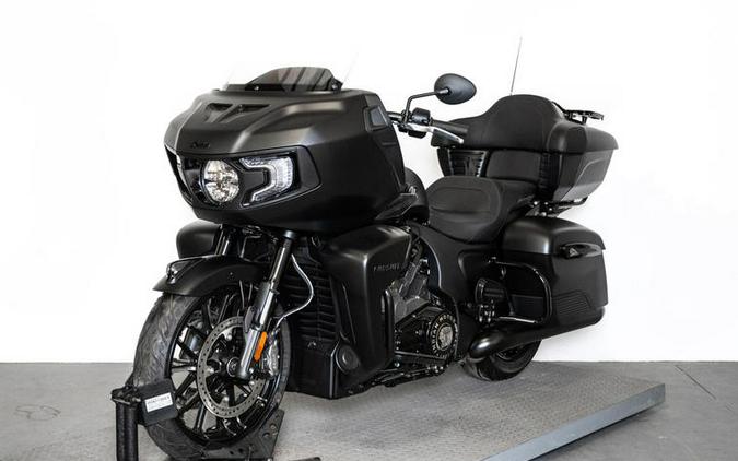 2023 Indian Motorcycle® Pursuit Dark Horse Black Smoke