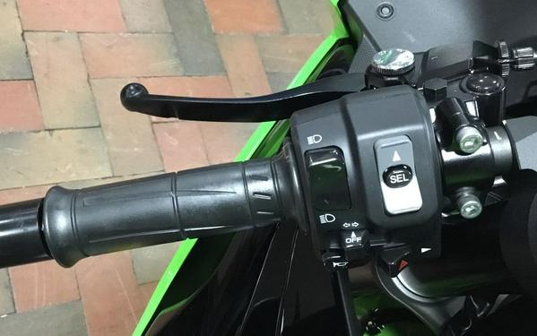 2025 Kawasaki Ninja® ZX™-6R ABS KRT Edition