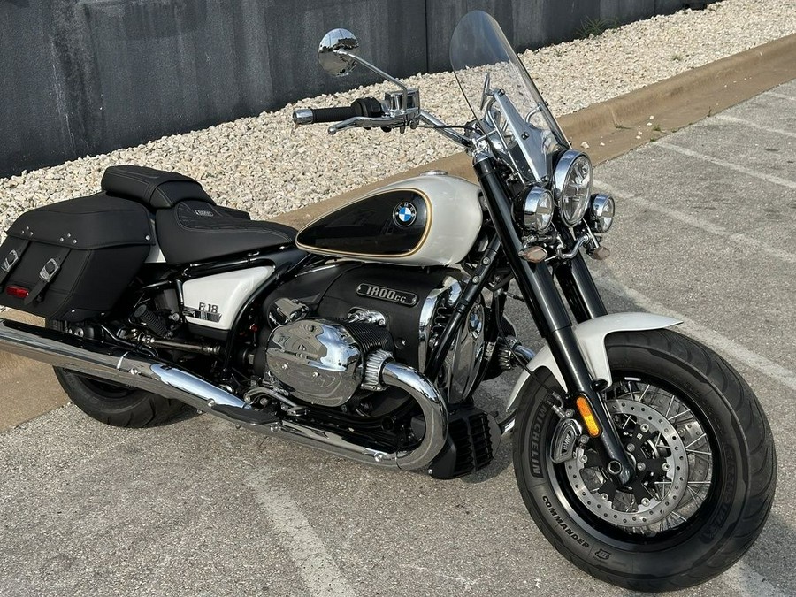 2025 BMW R 18 Classic Mineral Grey Mettalic Matte