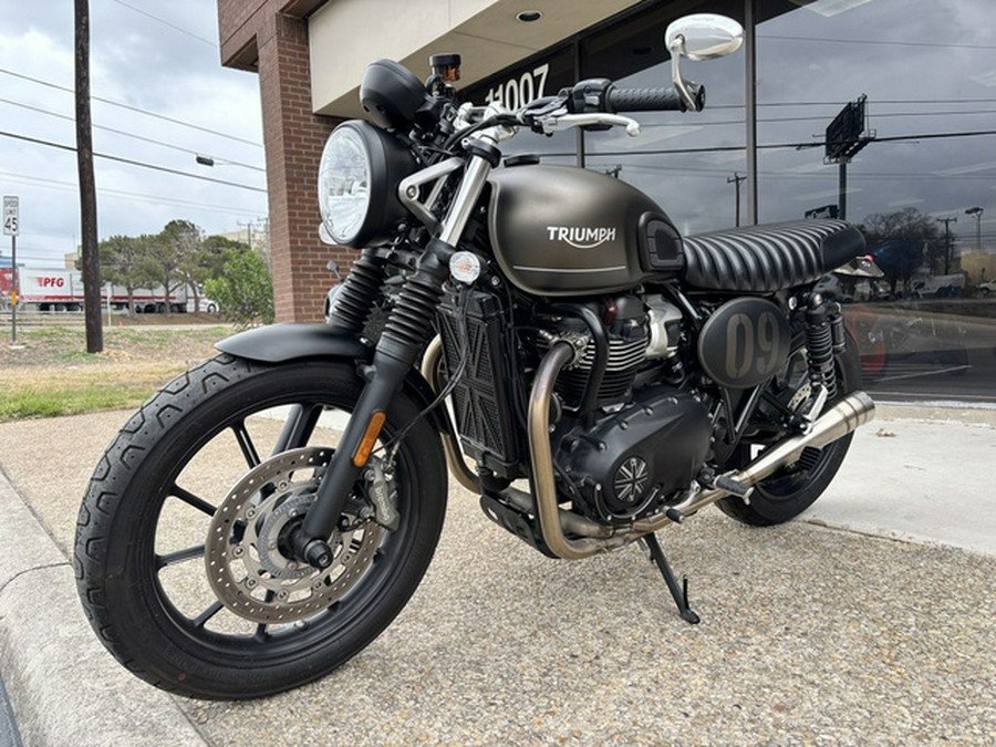2022 Triumph Street Twin Matte Ironstone