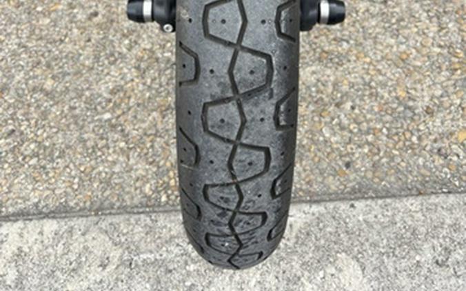 2022 Triumph Street Twin Matte Ironstone