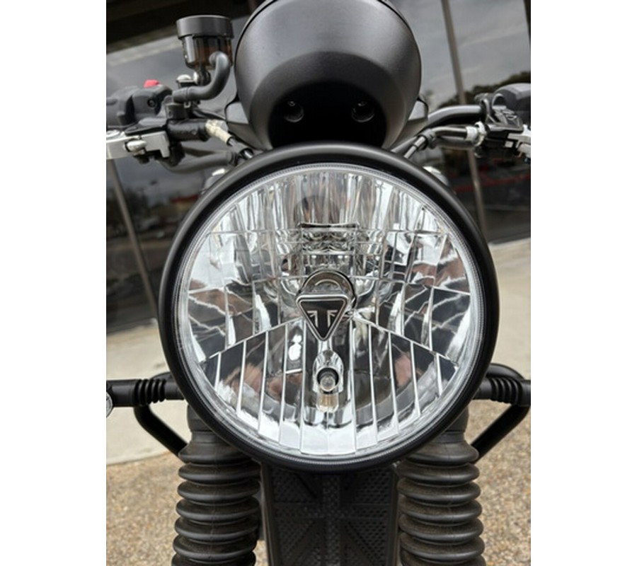 2022 Triumph Street Twin Matte Ironstone