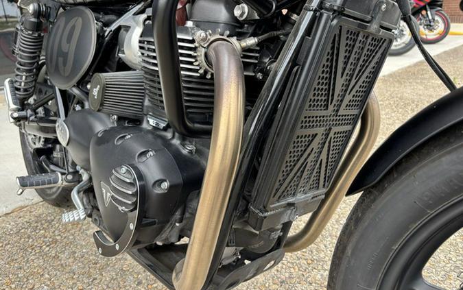 2022 Triumph Street Twin Matte Ironstone