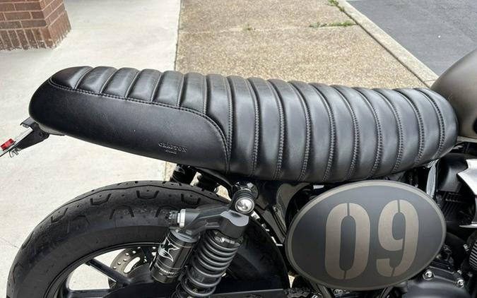 2022 Triumph Street Twin Matte Ironstone