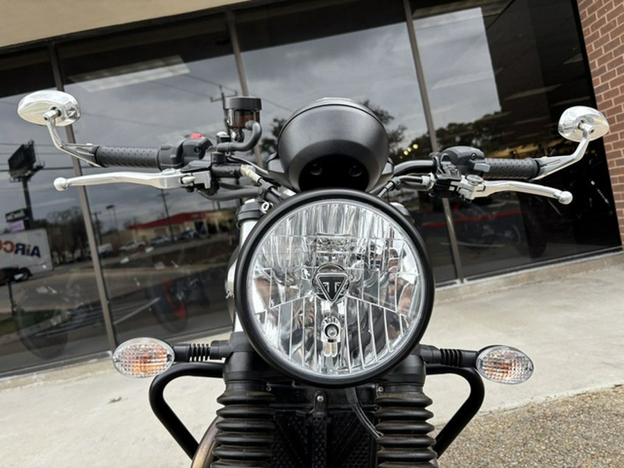 2022 Triumph Street Twin Matte Ironstone