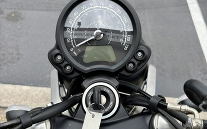 2022 Triumph Street Twin Matte Ironstone