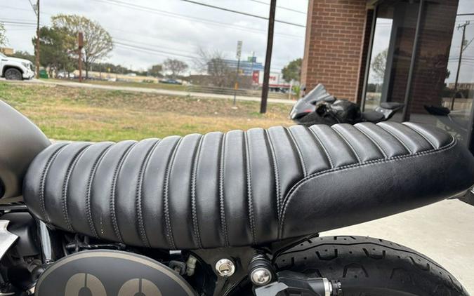 2022 Triumph Street Twin Matte Ironstone