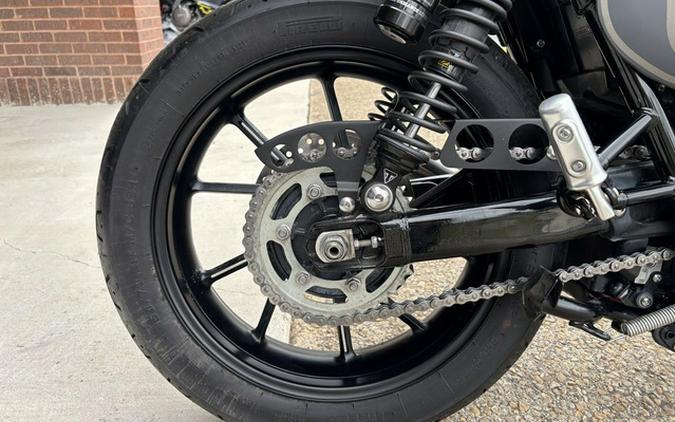 2022 Triumph Street Twin Matte Ironstone