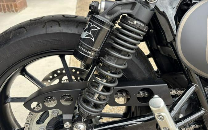 2022 Triumph Street Twin Matte Ironstone