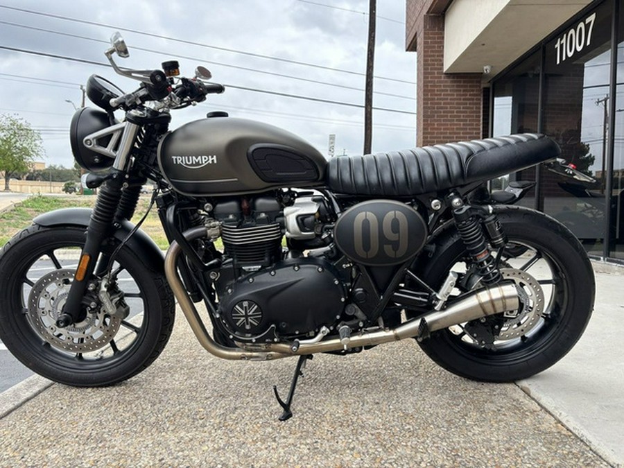 2022 Triumph Street Twin Matte Ironstone