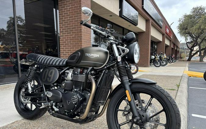 2022 Triumph Street Twin Matte Ironstone