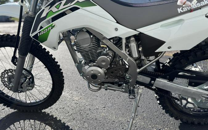 2027 Kawasaki KLX 140R F