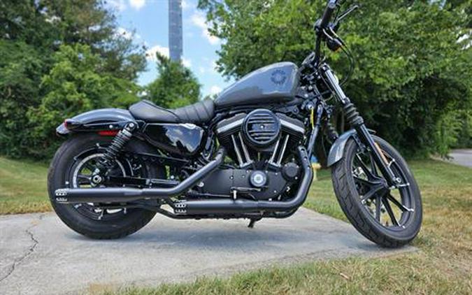 2022 Harley-Davidson Iron 883 Review [Air-Cooled Sportster]