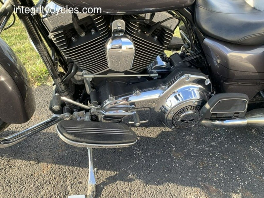 2014 Harley-Davidson® FLHXS - Street Glide® Special