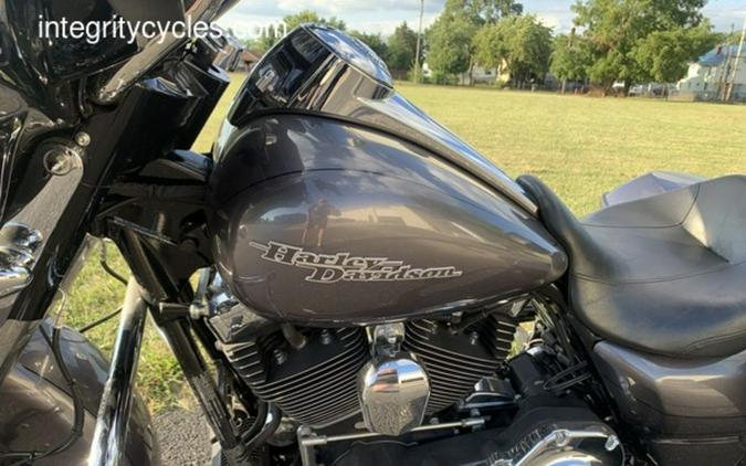 2014 Harley-Davidson® FLHXS - Street Glide® Special