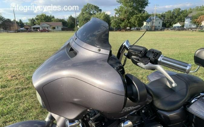 2014 Harley-Davidson® FLHXS - Street Glide® Special