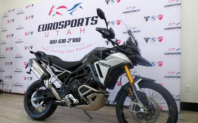 New 2025 Triumph TIGER RALLY PRO 900