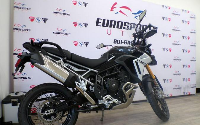 New 2025 Triumph TIGER RALLY PRO 900