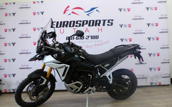 New 2025 Triumph TIGER RALLY PRO 900