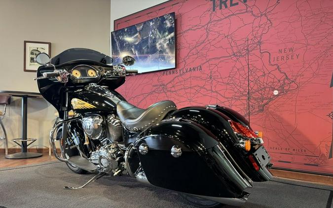 2014 Indian Motorcycle® Chieftain™ Thunder Black