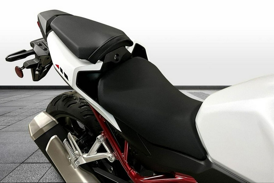 2025 Honda CB750 Hornet