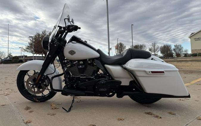 2024 Harley-Davidson® FLHRXS - Road King® Special