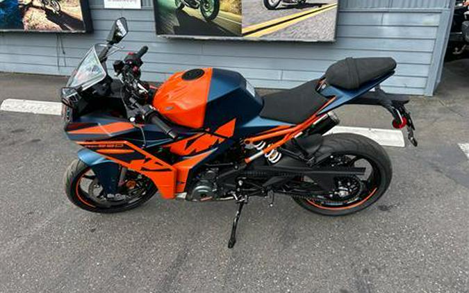 2023 KTM RC 390