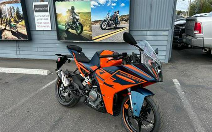 2023 KTM RC 390