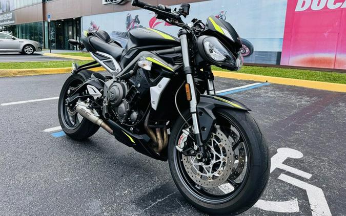 2022 Triumph Speed Triple S Jet Black
