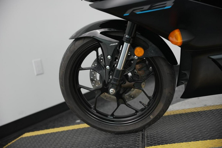 2023 Yamaha YZF-R3 - $5,699.00