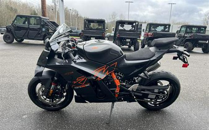 2026 KTM 990 RC R