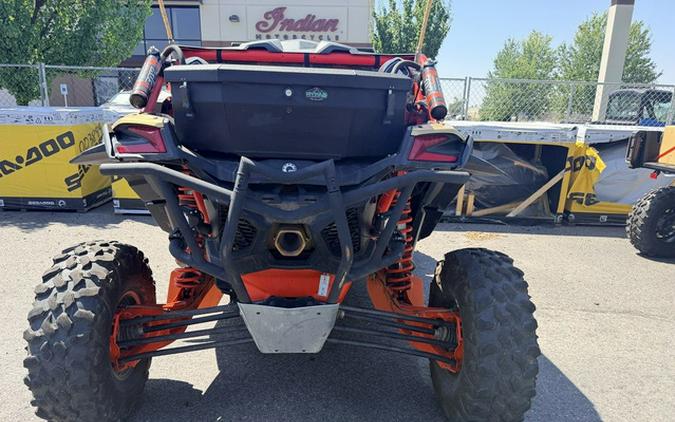 2017 Can-Am Maverick X3 X RS Turbo R Gold & Can-Am Red