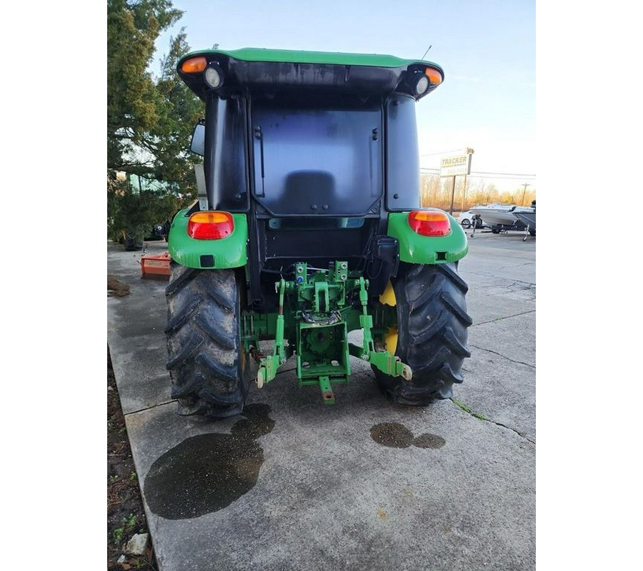 2018 John Deere 5075E