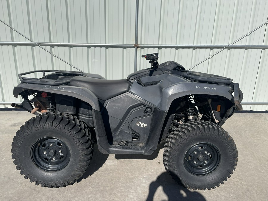 2023 Can-Am Outlander MAX DPS 700