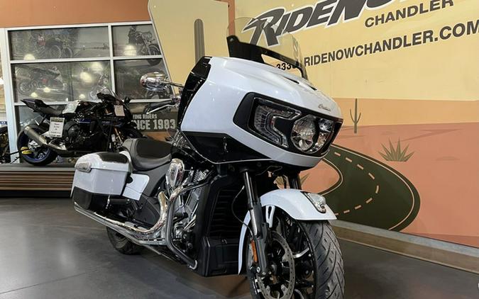 2025 Indian Challenger Limited 112 Ghost White Metallic with Black Metallic