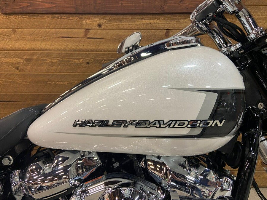 2024 Harley-Davidson Breakout White Onyx Pearl FXBR