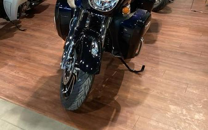 2024 Indian Motorcycle® Roadmaster® Limited Black Azure Crystal