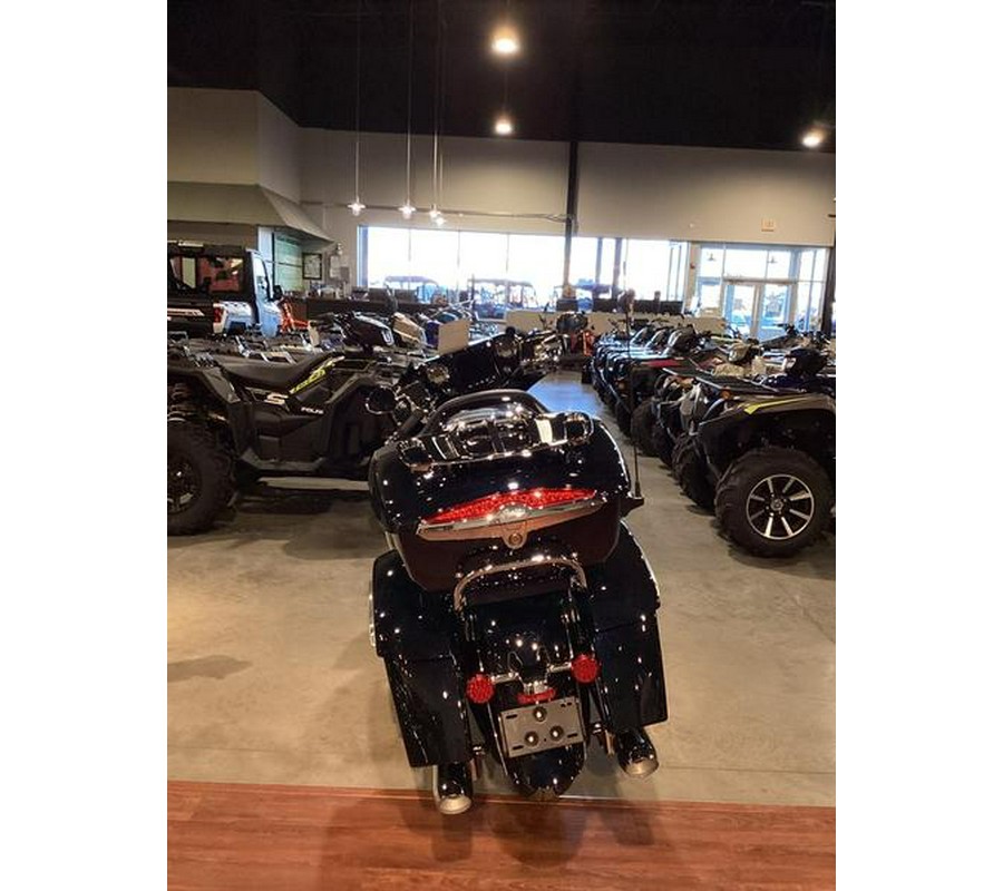 2024 Indian Motorcycle® Roadmaster® Limited Black Azure Crystal