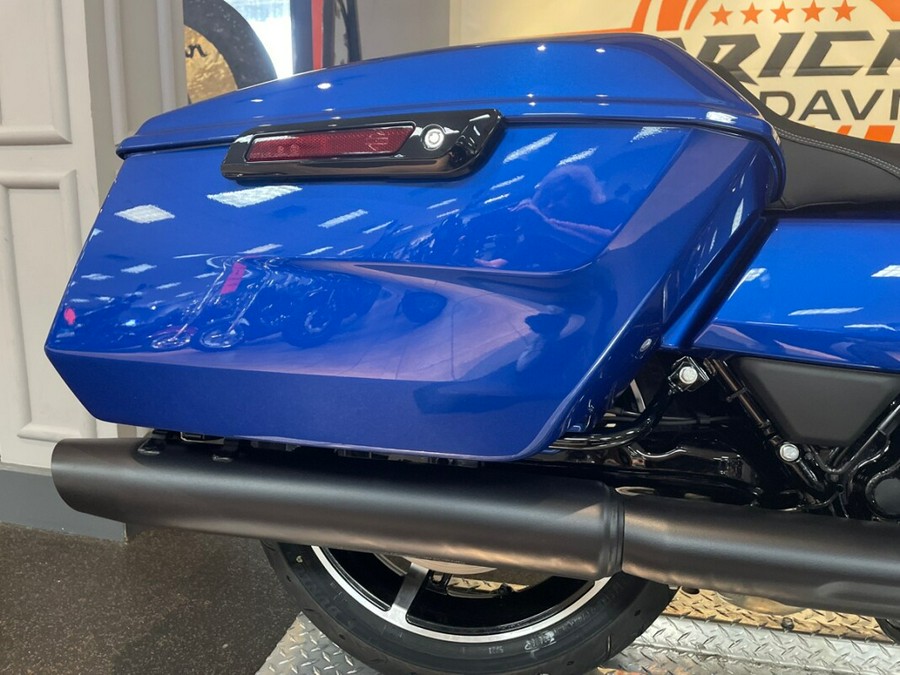 FLTRX 2024 Road Glide™