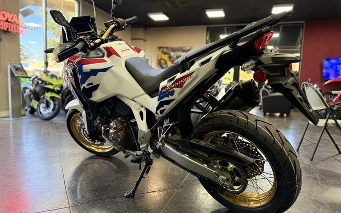 2025 Honda® Africa Twin Adventure Sports ES