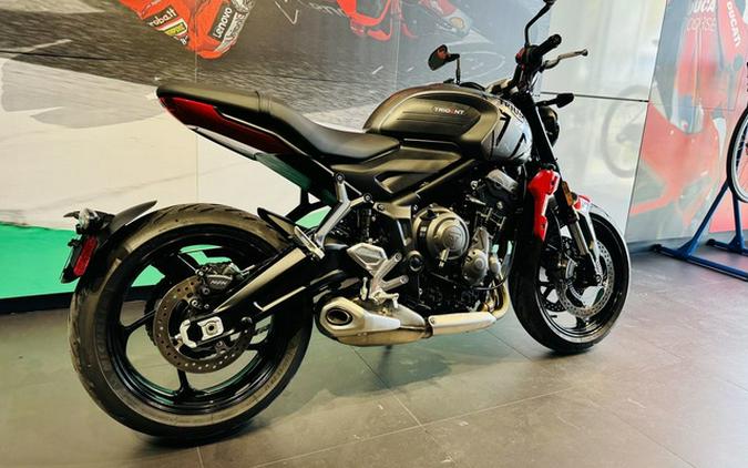 2022 Triumph Trident 660 Silver Ice Diablo Red