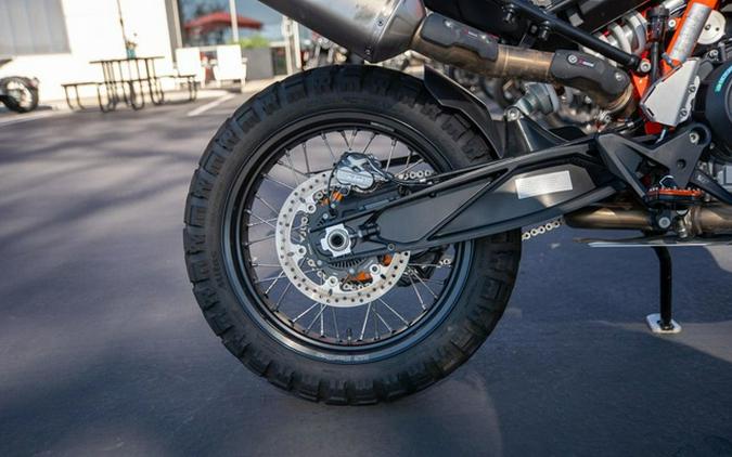 2024 KTM Adventure 890 R Rally