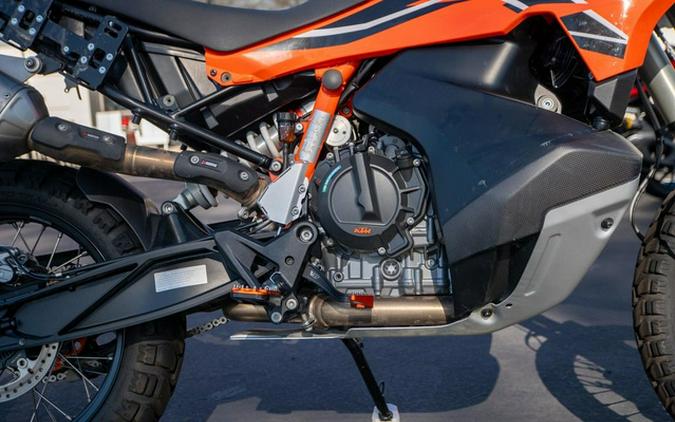 2024 KTM Adventure 890 R Rally