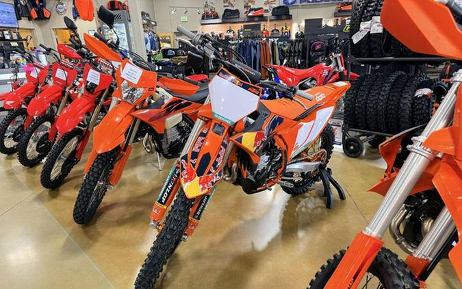 2026 KTM 450 SX-F Factory Edition 450 F