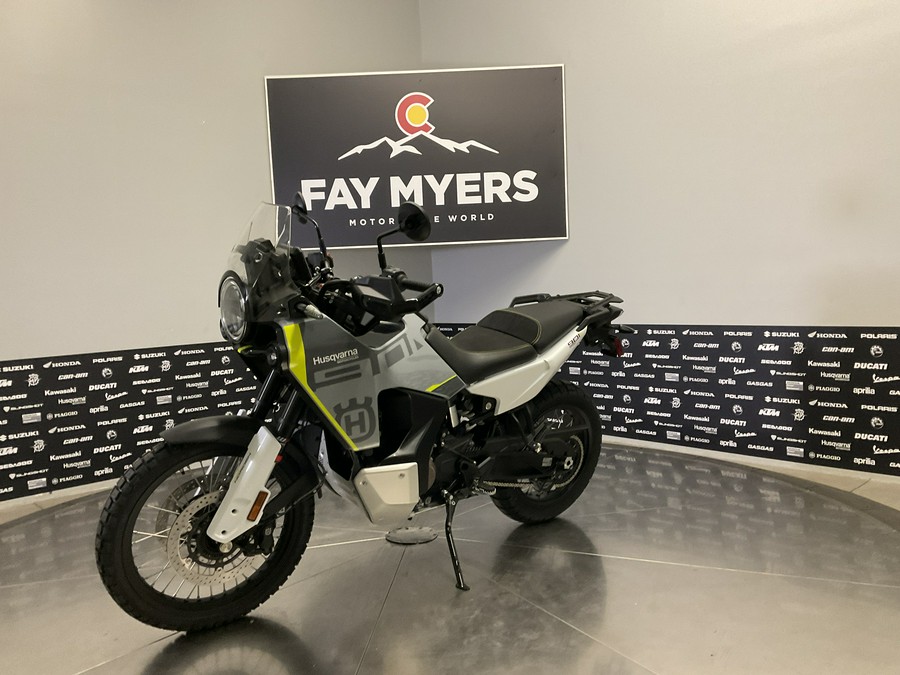 2025 HUSQVARNA NORDEN 901 - 040247Q