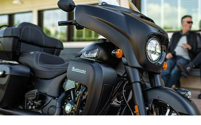 2023 Indian Motorcycle Roadmaster® Dark Horse®