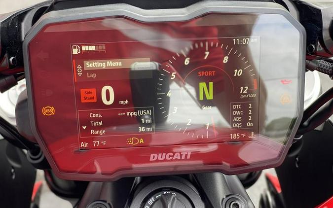 2024 Ducati Diavel V4 Red